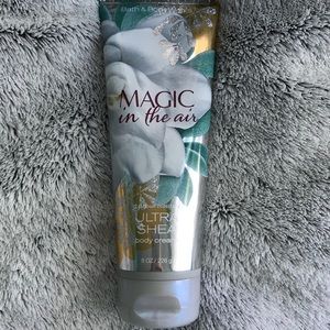 Bath and Body Works lotion